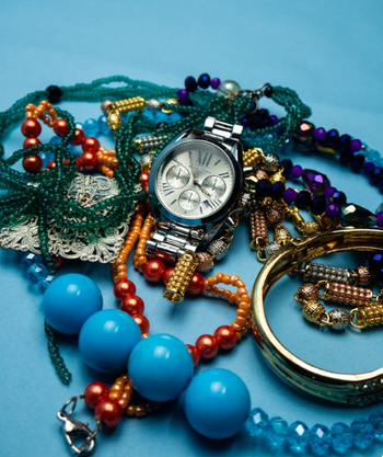 Jewelry & Watches 𝓢𝓱𝓸𝓹𝓵𝓮𝓬𝔂