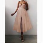 Apricot color