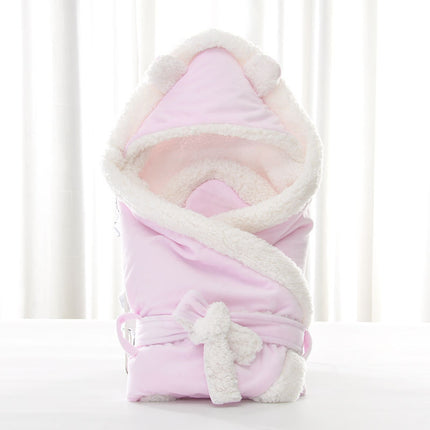 Newborn baby being hugged and swaddled by baby - 𝓢𝓱𝓸𝓹𝓵𝓮𝓬𝔂