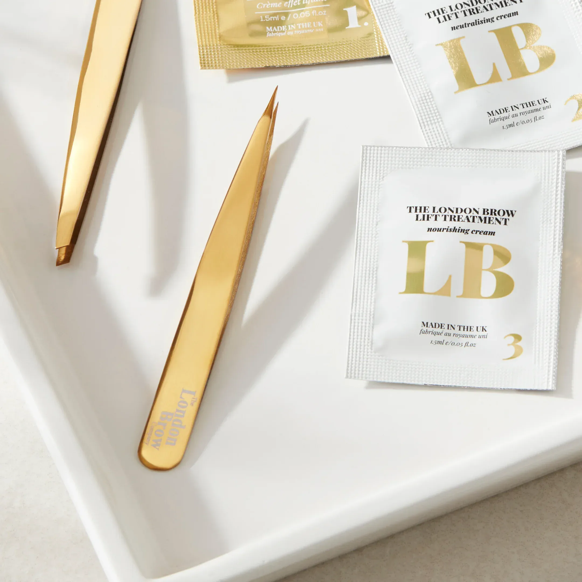 Gold Pointed Brow Tweezers