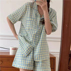 Open Short Plaid Green