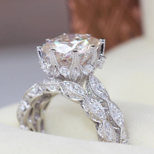 Jewellery zircon rings - 𝓢𝓱𝓸𝓹𝓵𝓮𝓬𝔂