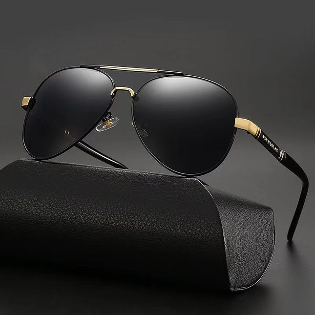 Polarized Sunglasses Photosensitive Color Changing Men's Sunglasses - 𝓢𝓱𝓸𝓹𝓵𝓮𝓬𝔂