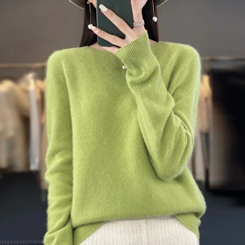 100% Merino Wool Women’s Sweater – Soft Cashmere-Feel