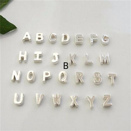Peach Heart Shaped Letter Necklace Clavicle Chain Necklace - 𝓢𝓱𝓸𝓹𝓵𝓮𝓬𝔂