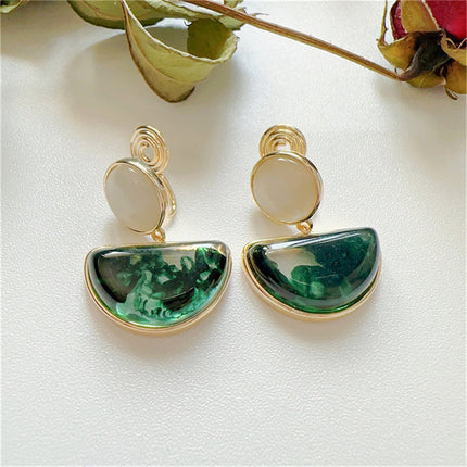 Artistic Retro Irregular Ink Painting Mosquito Coil Ear Clip Without Pierced Ears - 𝓢𝓱𝓸𝓹𝓵𝓮𝓬𝔂